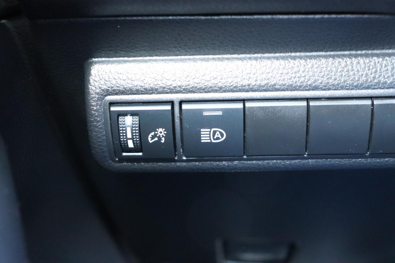 Toyota Corolla LE CVT (Natl) 2026