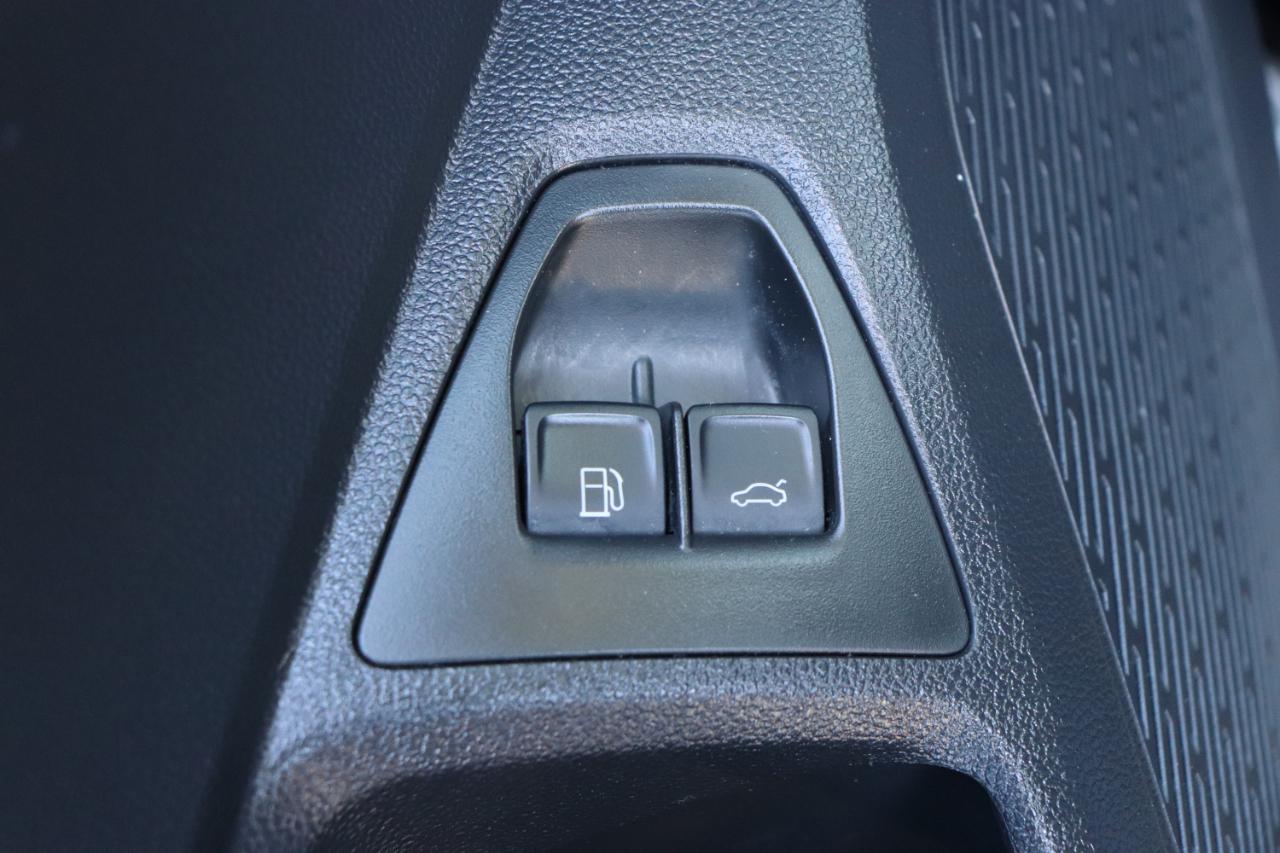 Volkswagen Jetta SE Auto 2024