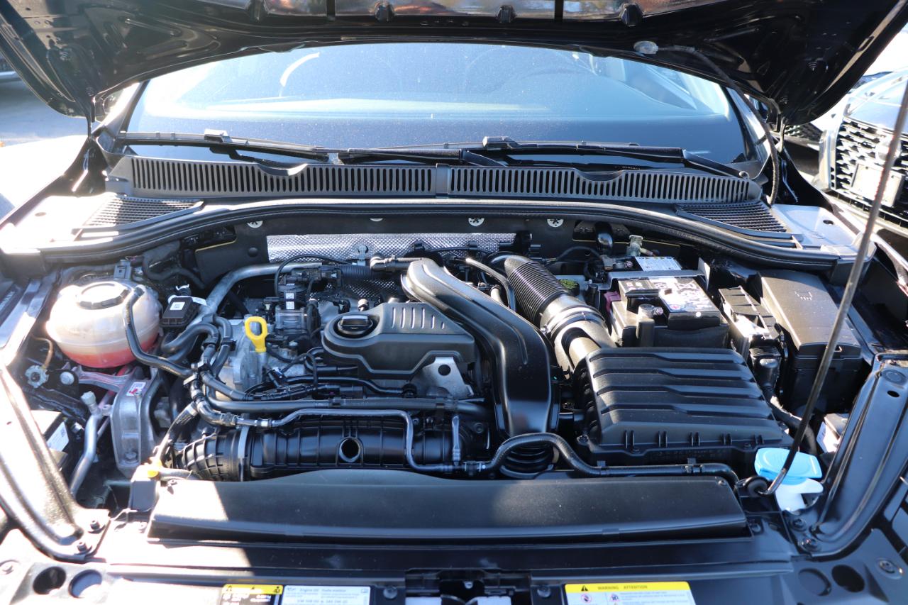 Volkswagen Jetta SE Auto 2024