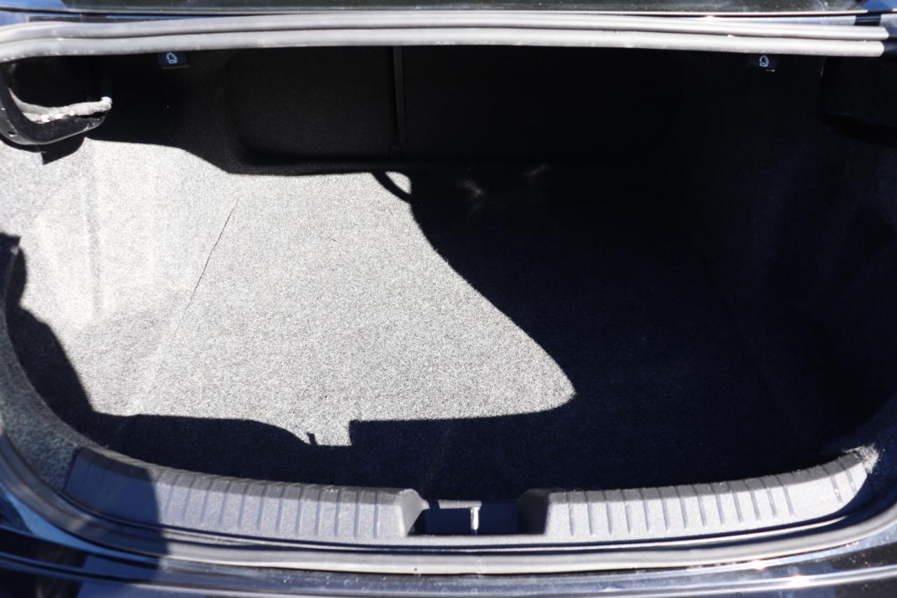 Volkswagen Jetta SE Auto 2024
