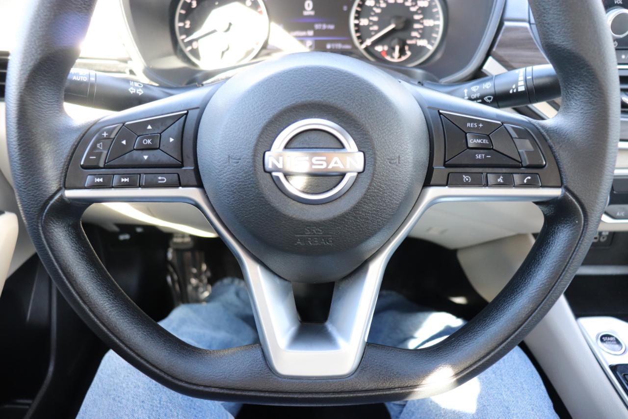 Nissan Altima SV FWD 2025