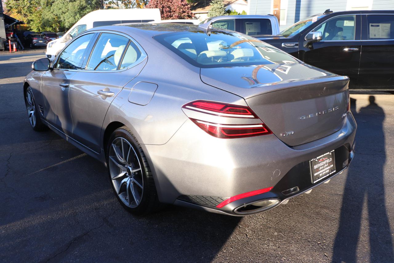 Genesis G70 2.5T AWD 2024