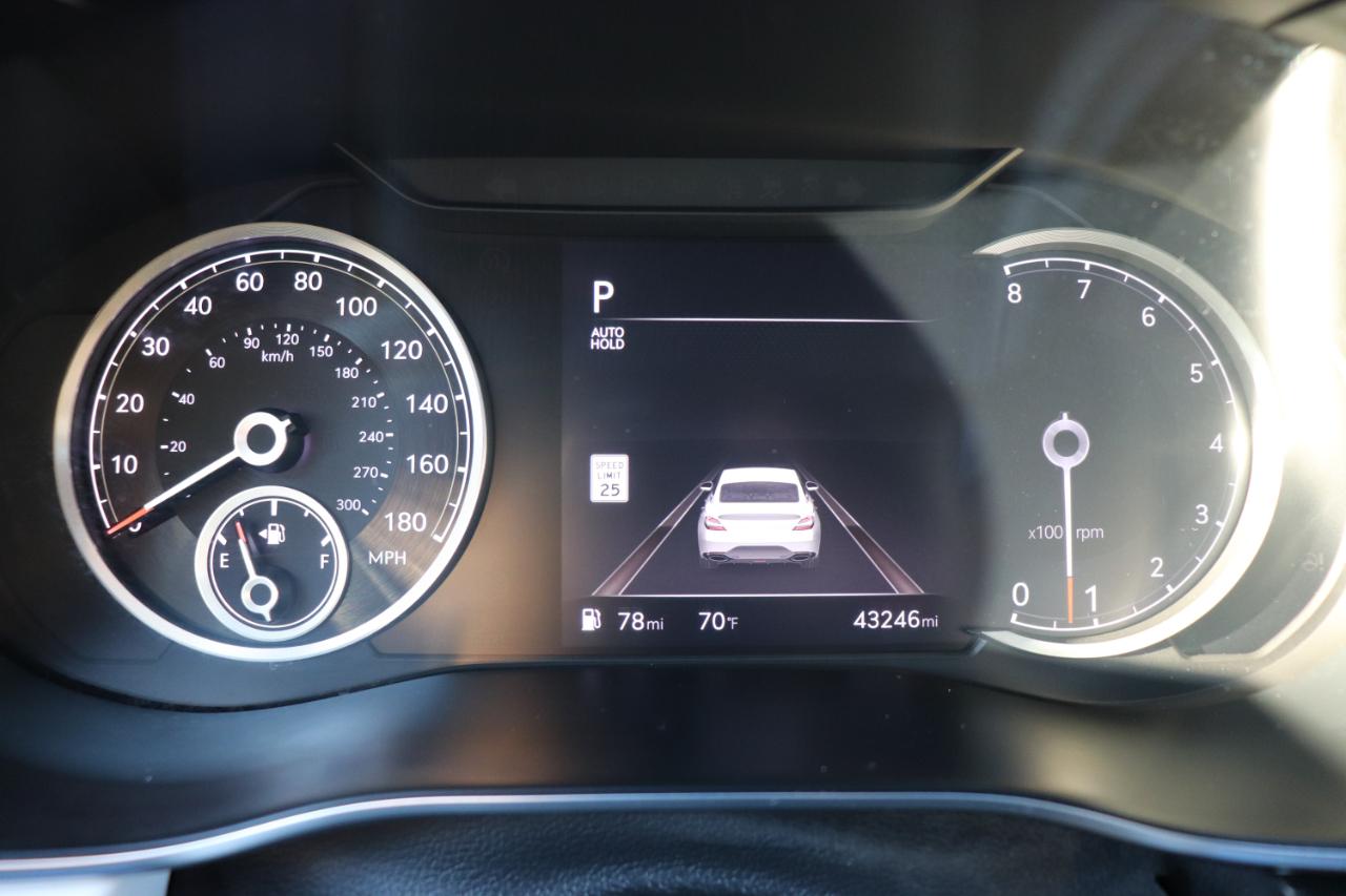 Genesis G70 2.5T AWD 2024