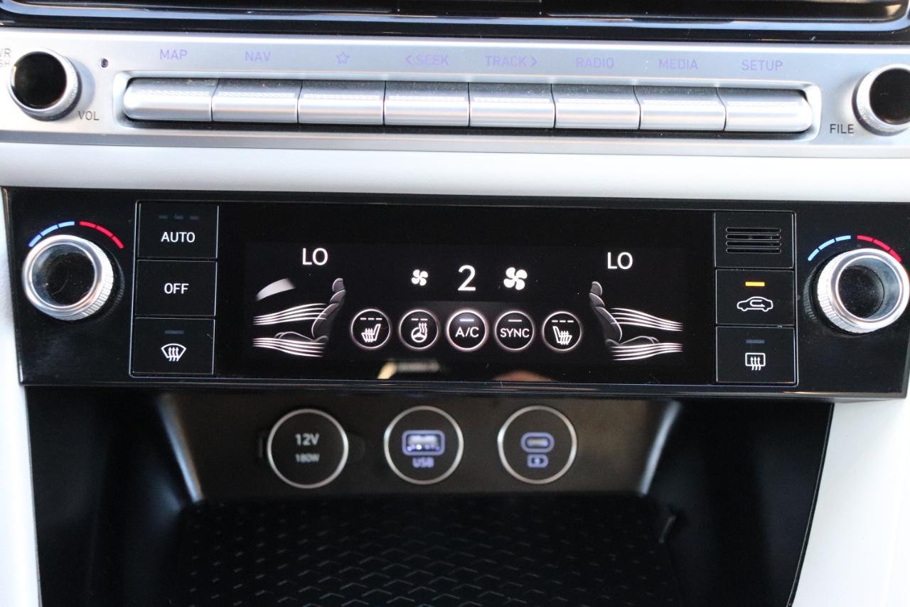 Genesis G70 2.5T AWD 2024