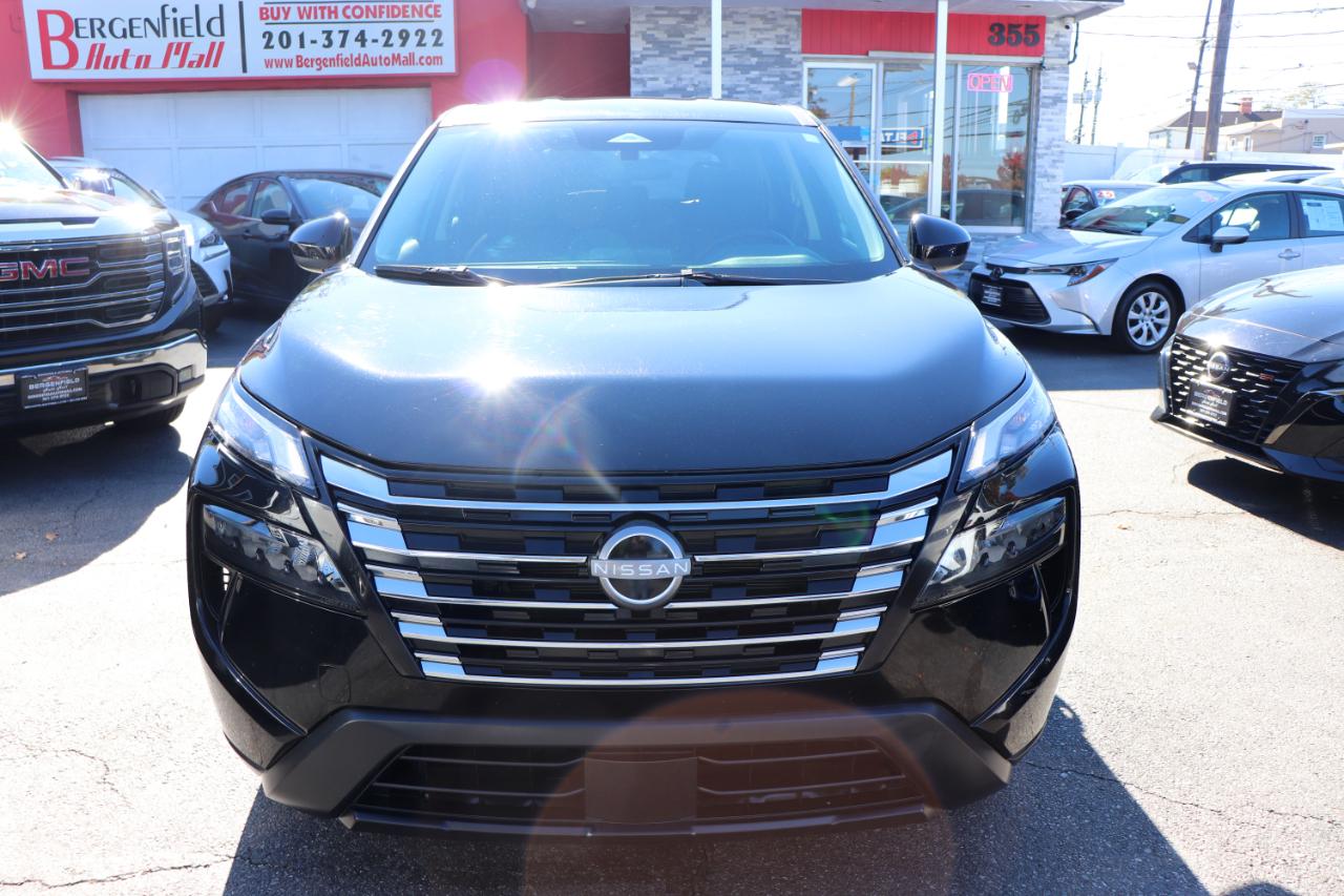 Nissan Rogue FWD SV 2025