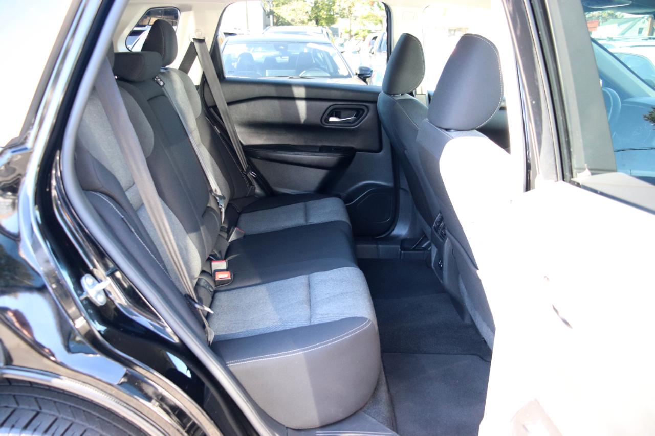 Nissan Rogue FWD SV 2025