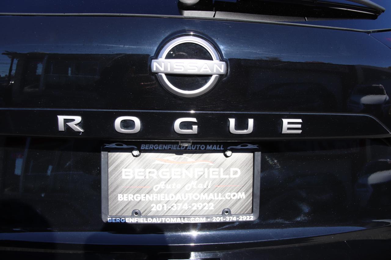 Nissan Rogue FWD SV 2025