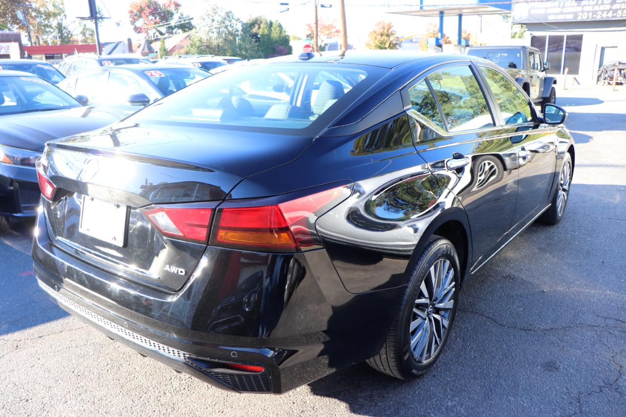 Nissan Altima SV AWD 2025