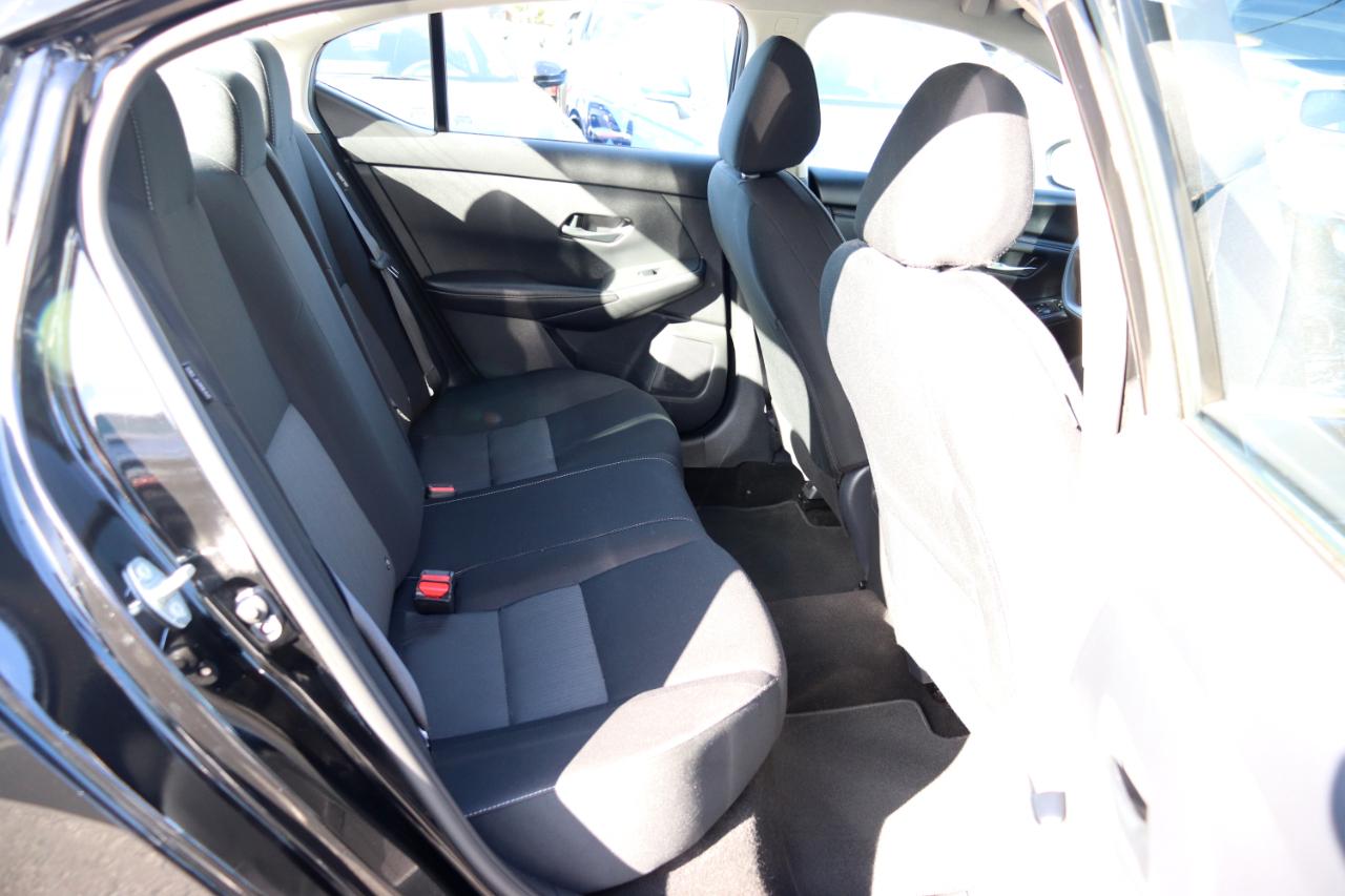 Nissan Sentra SV CVT 2025