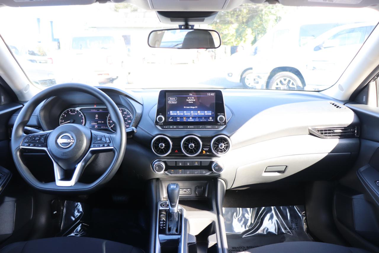 Nissan Sentra SV CVT 2025