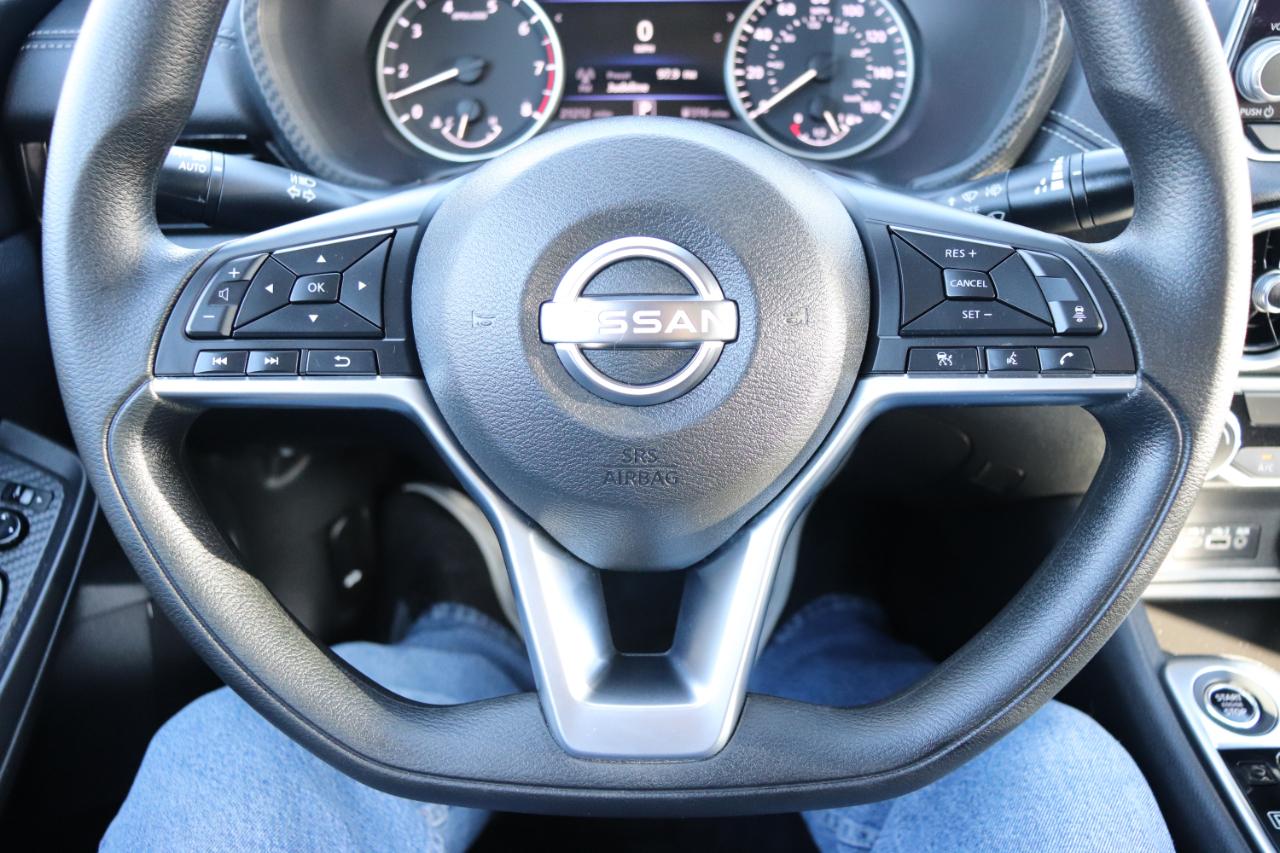 Nissan Sentra SV CVT 2025