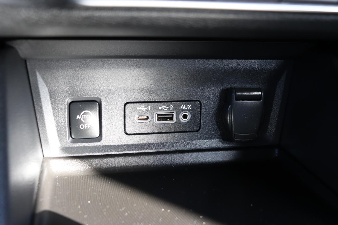Nissan Sentra SV CVT 2025