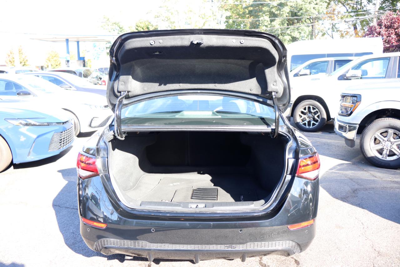 Nissan Sentra SV CVT 2025