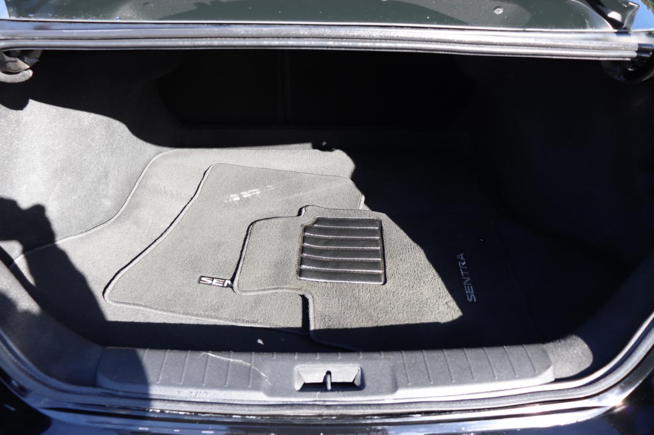 Nissan Sentra SV CVT 2025