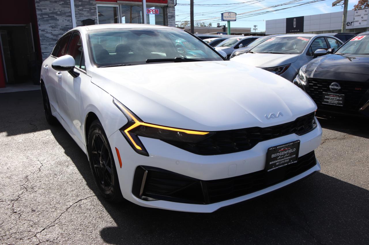 Kia K5 LXS Auto FWD 2026