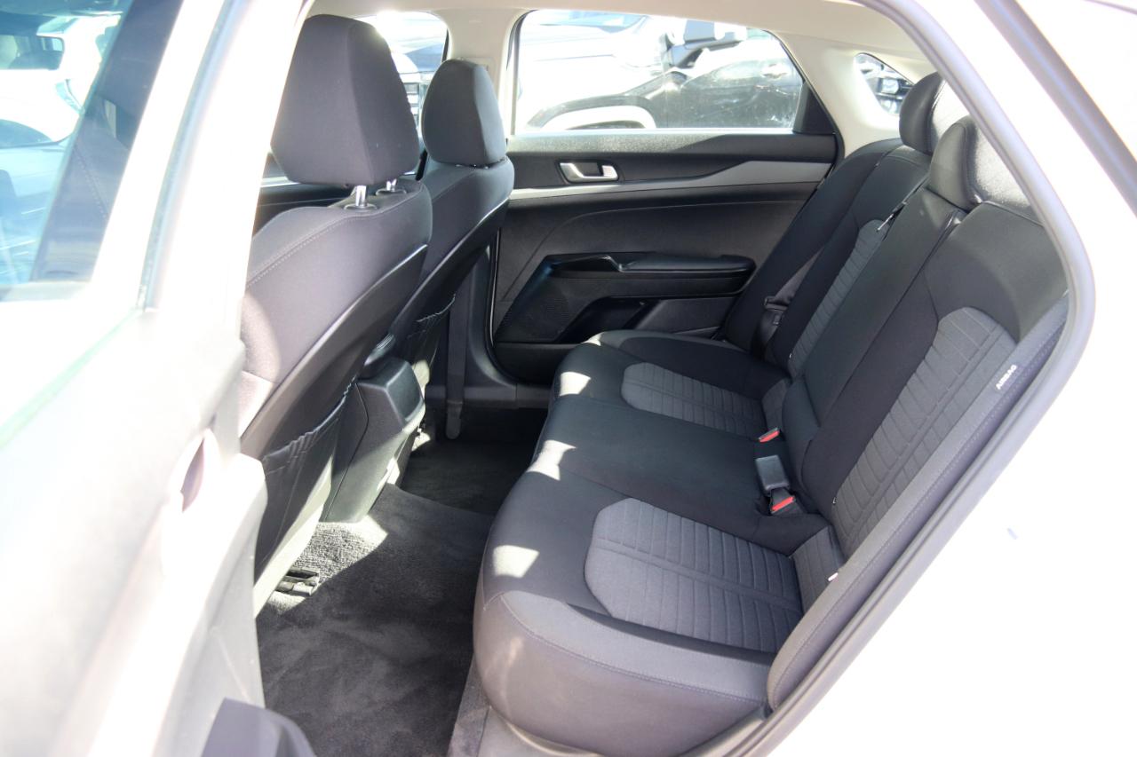 Kia K5 LXS Auto FWD 2026