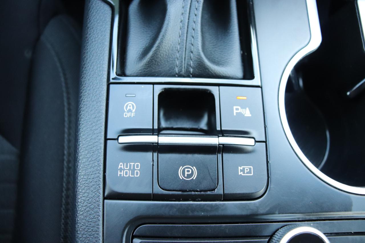 Kia K5 LXS Auto FWD 2026