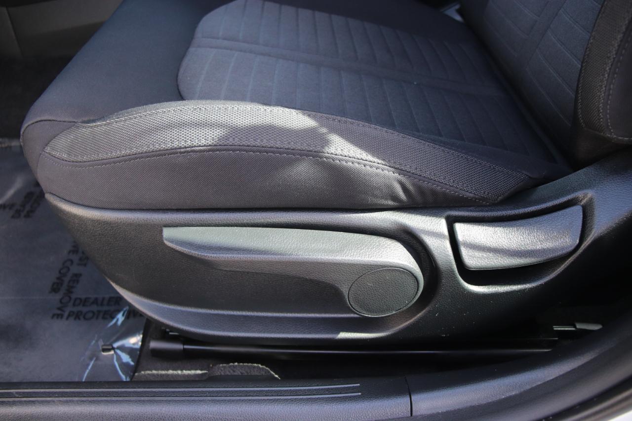 Kia K5 LXS Auto FWD 2026