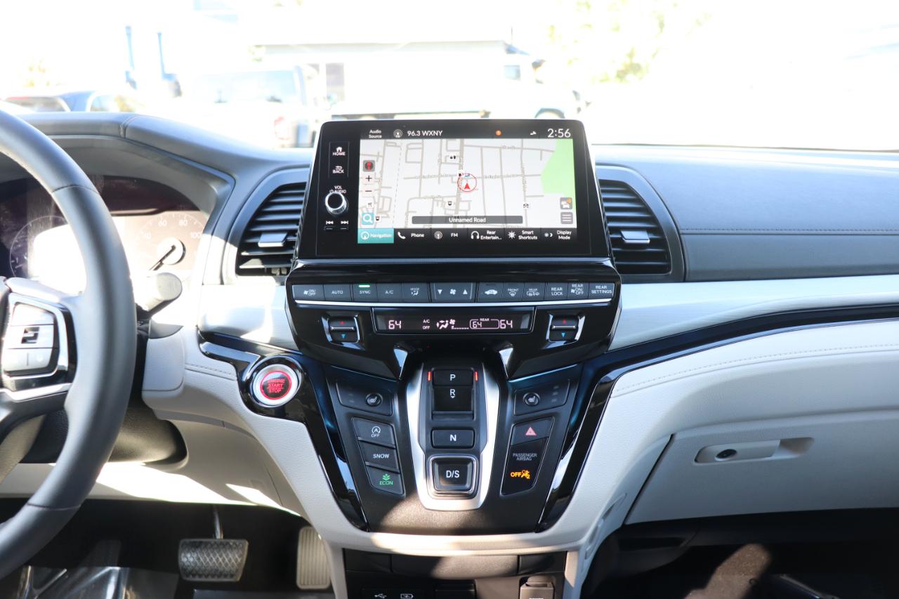 Honda Odyssey Touring Auto 2027