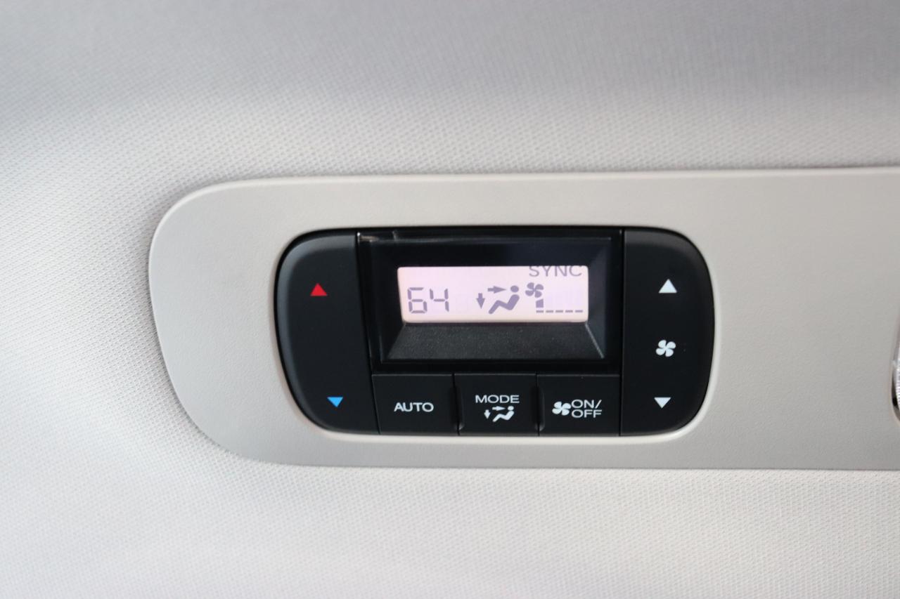 Honda Odyssey Touring Auto 2027