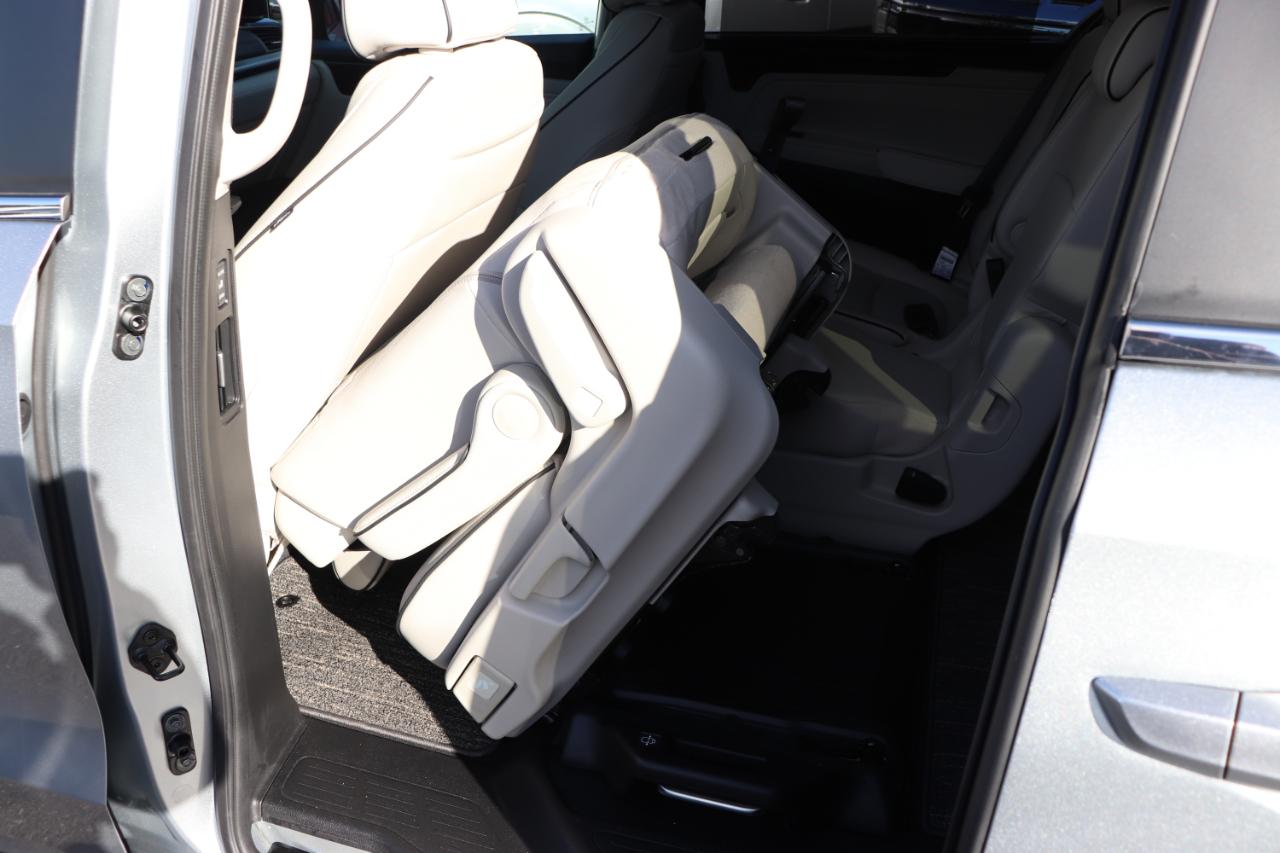 Honda Odyssey Touring Auto 2027