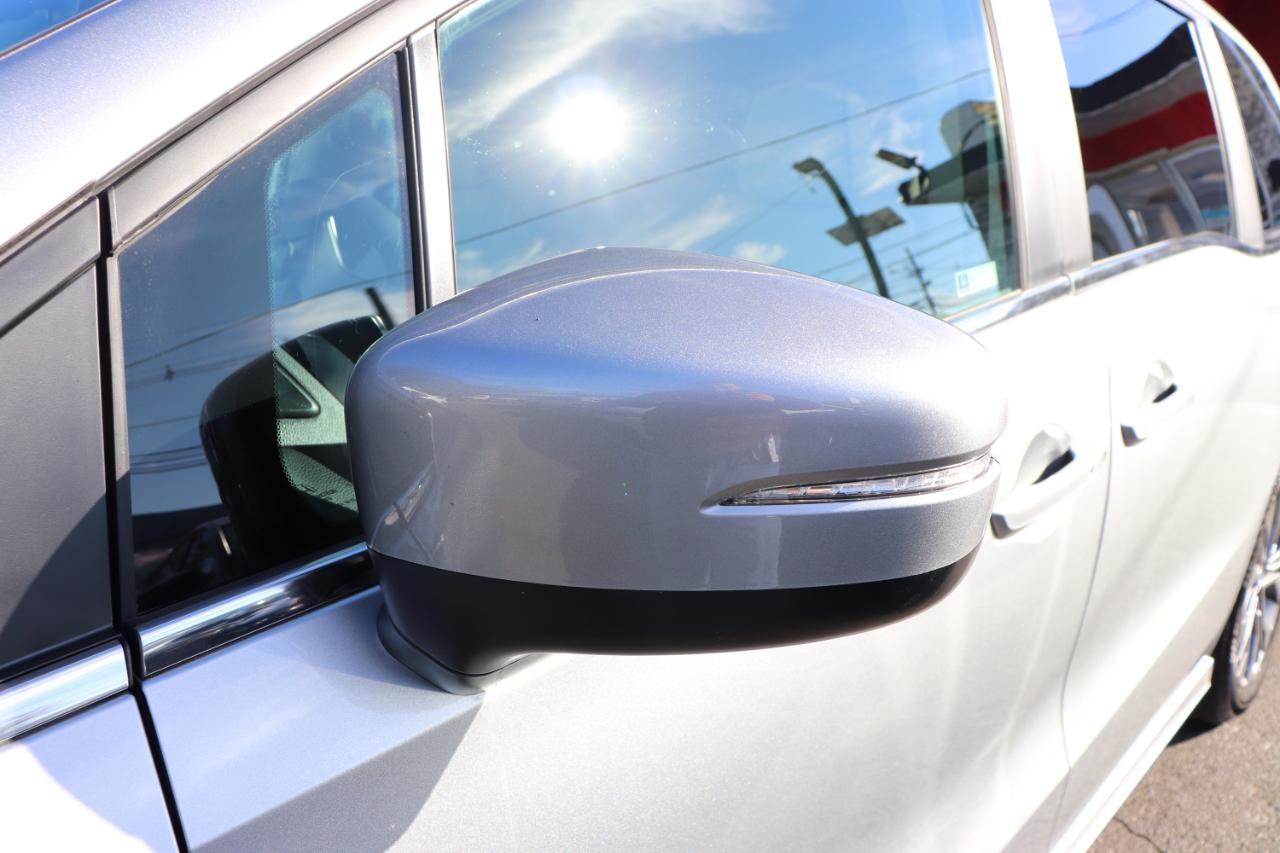 Honda Odyssey Touring Auto 2027
