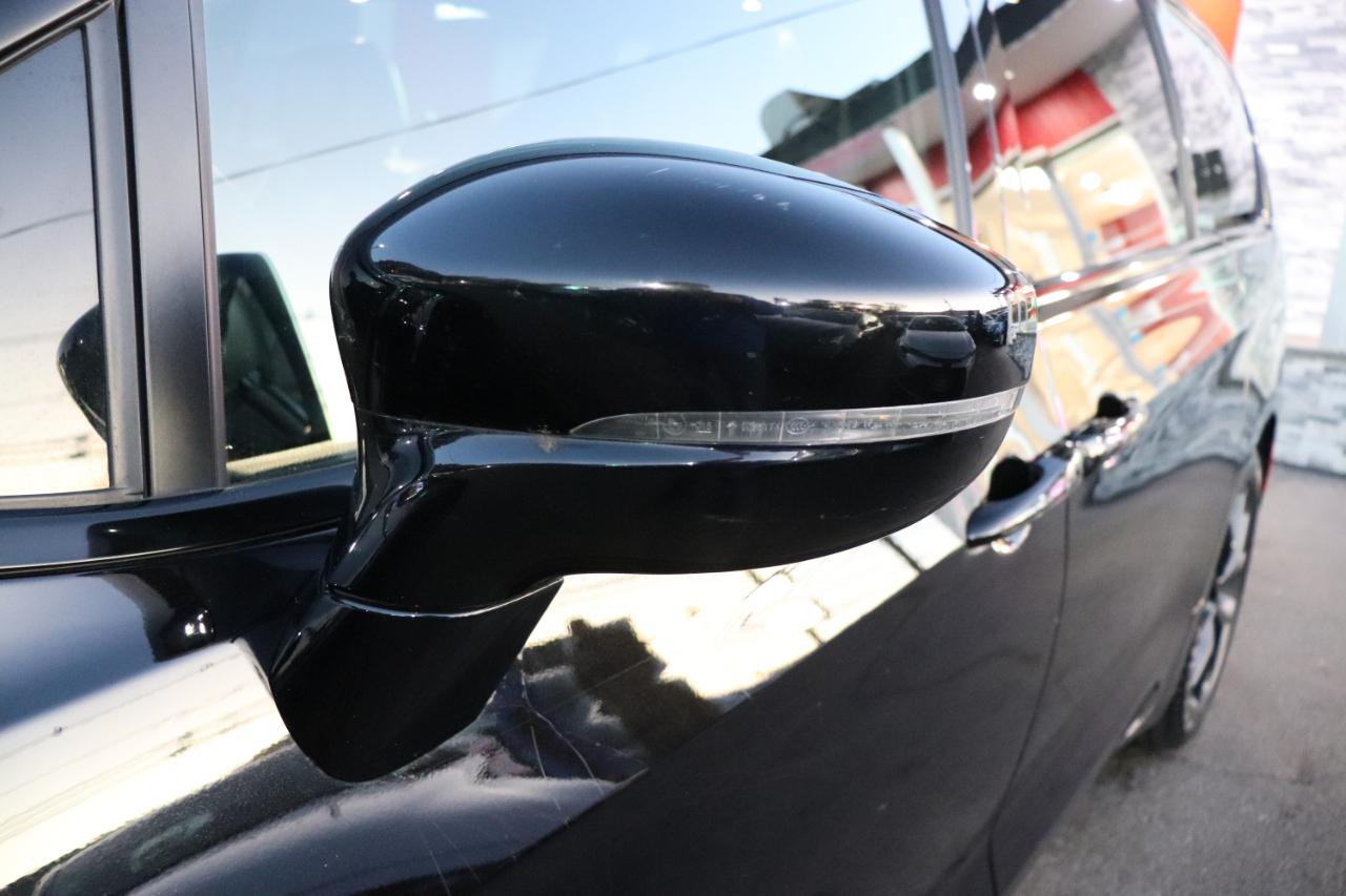 Chrysler Pacifica Limited FWD 2025
