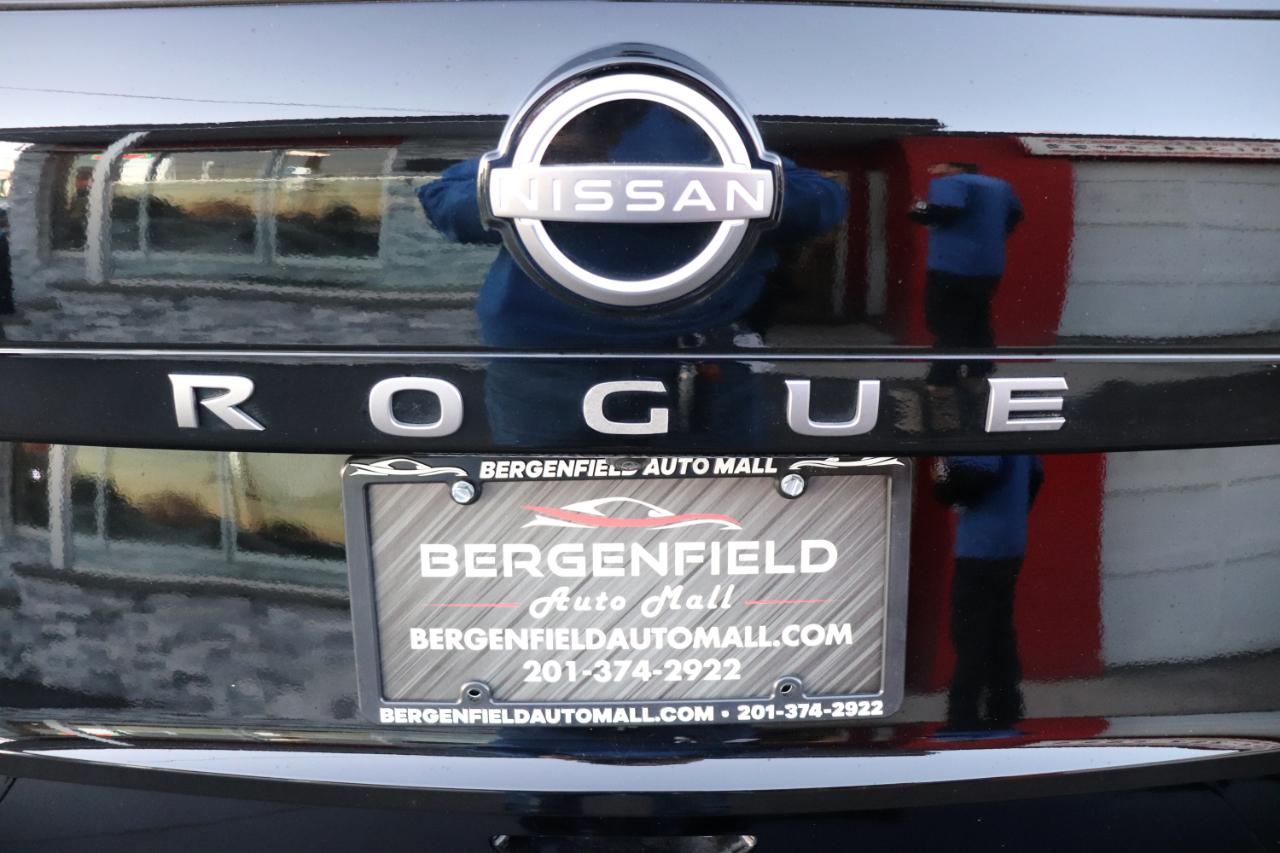 Nissan Rogue FWD SV 2025