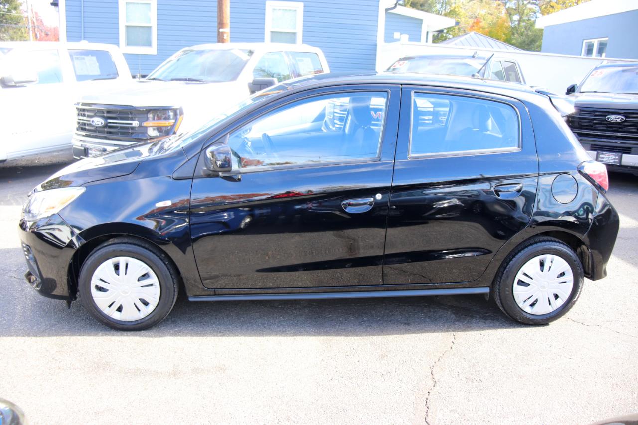 Mitsubishi Mirage ES CVT 2024