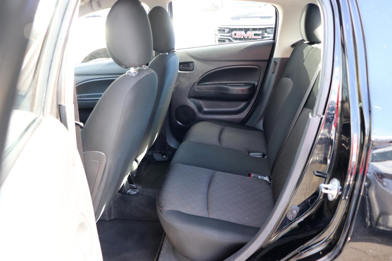 Mitsubishi Mirage ES CVT 2024