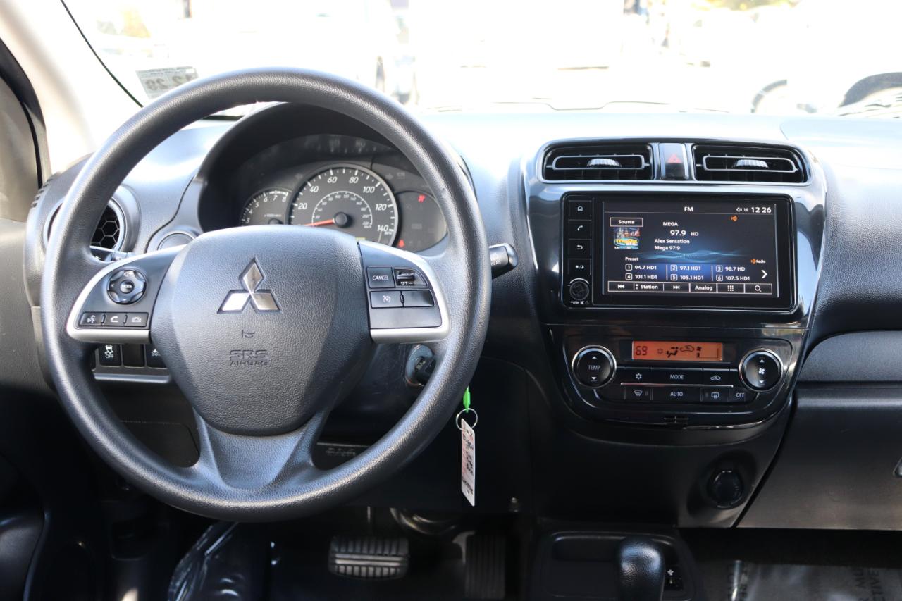 Mitsubishi Mirage ES CVT 2024