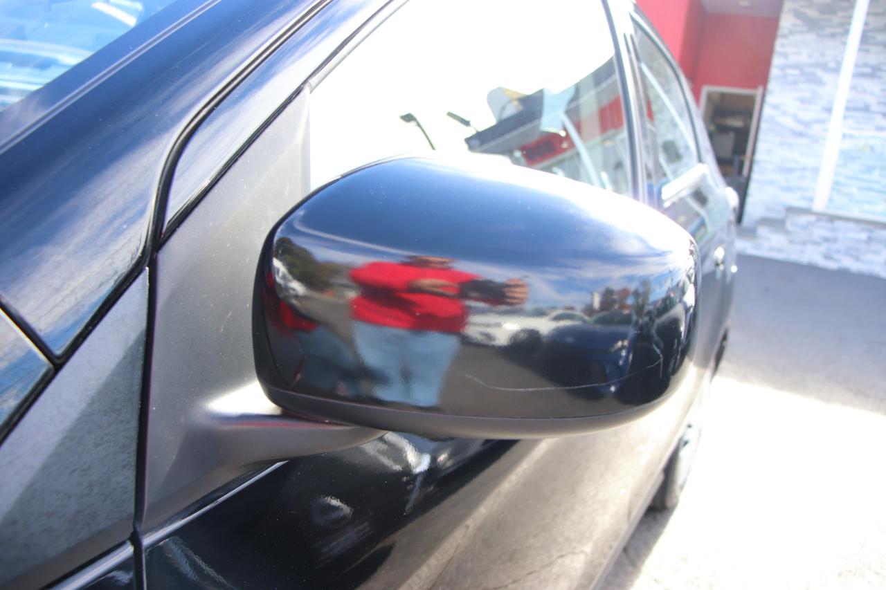 Mitsubishi Mirage ES CVT 2024