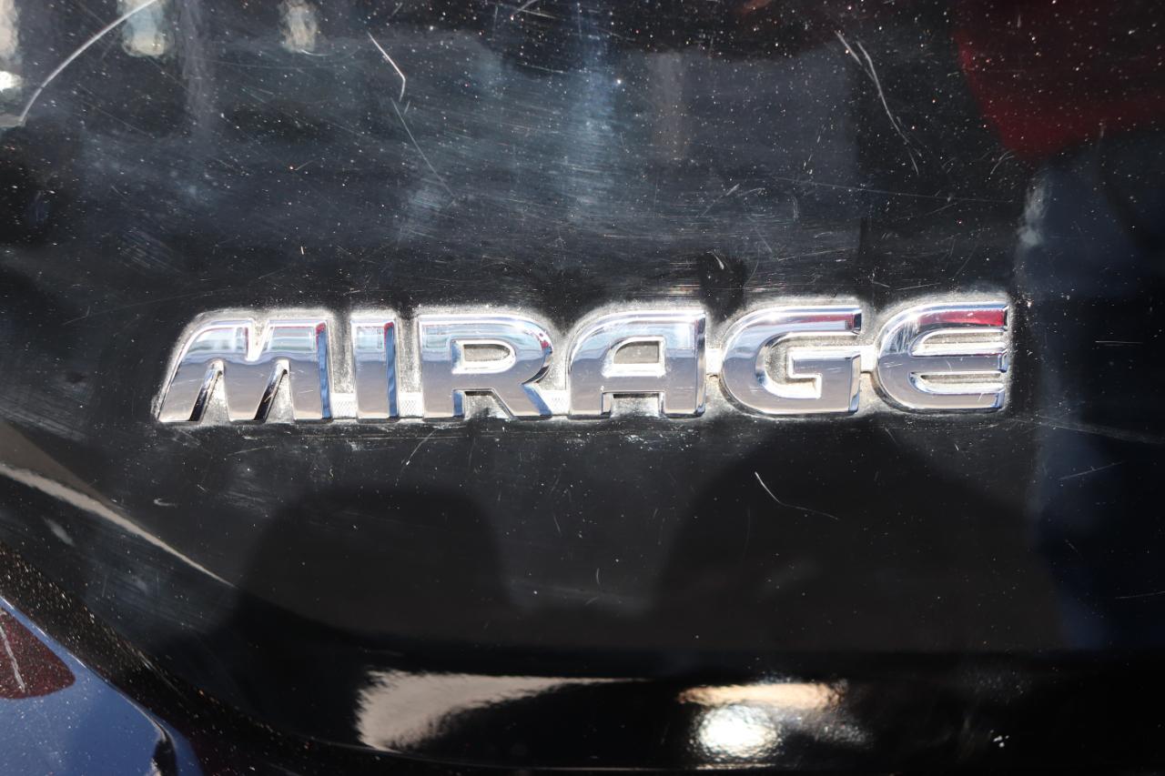 Mitsubishi Mirage ES CVT 2024