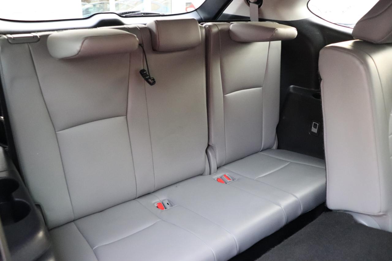 Toyota Highlander XLE AWD (Natl) 2023