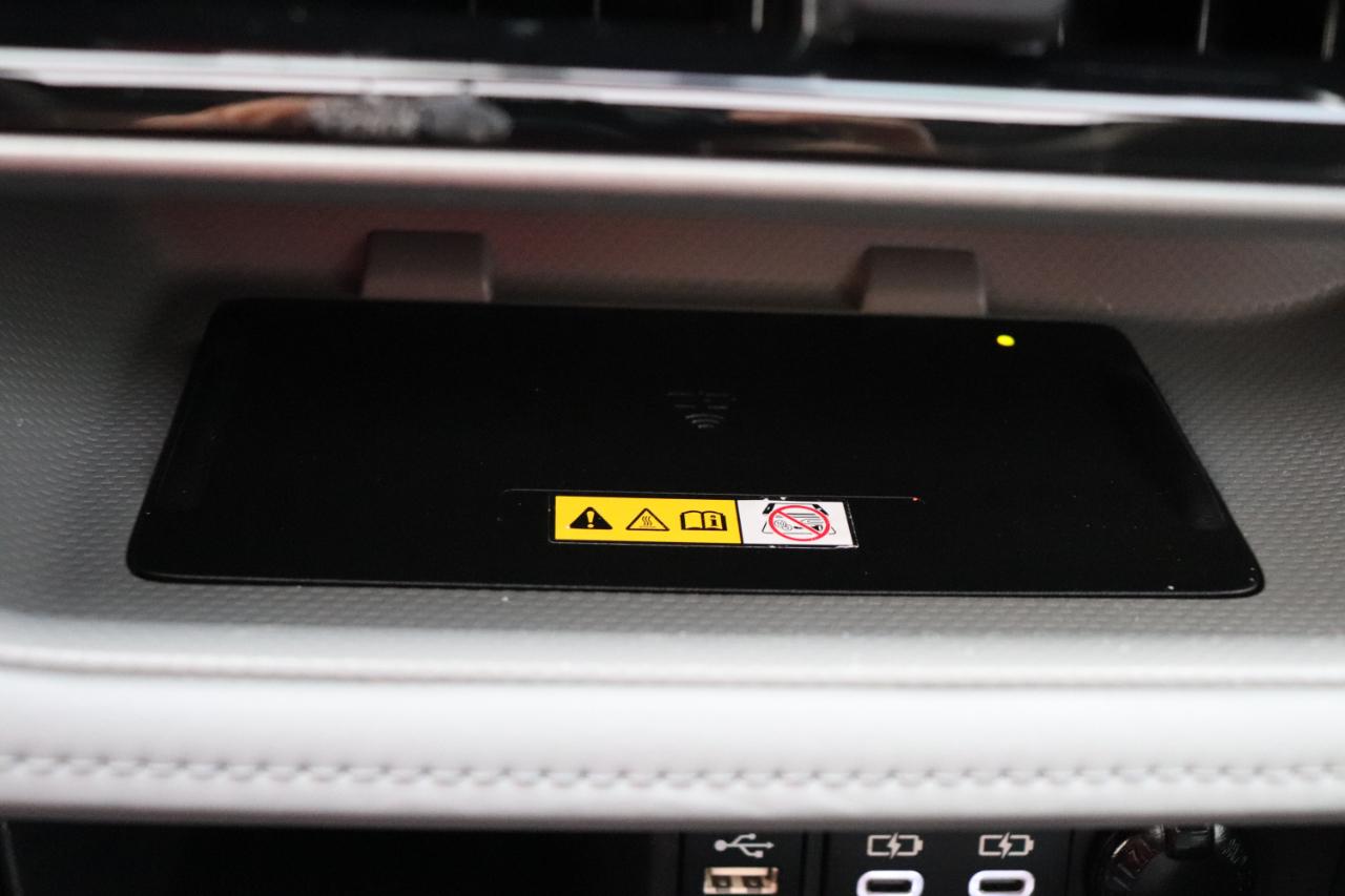 Toyota Highlander XLE AWD (Natl) 2023