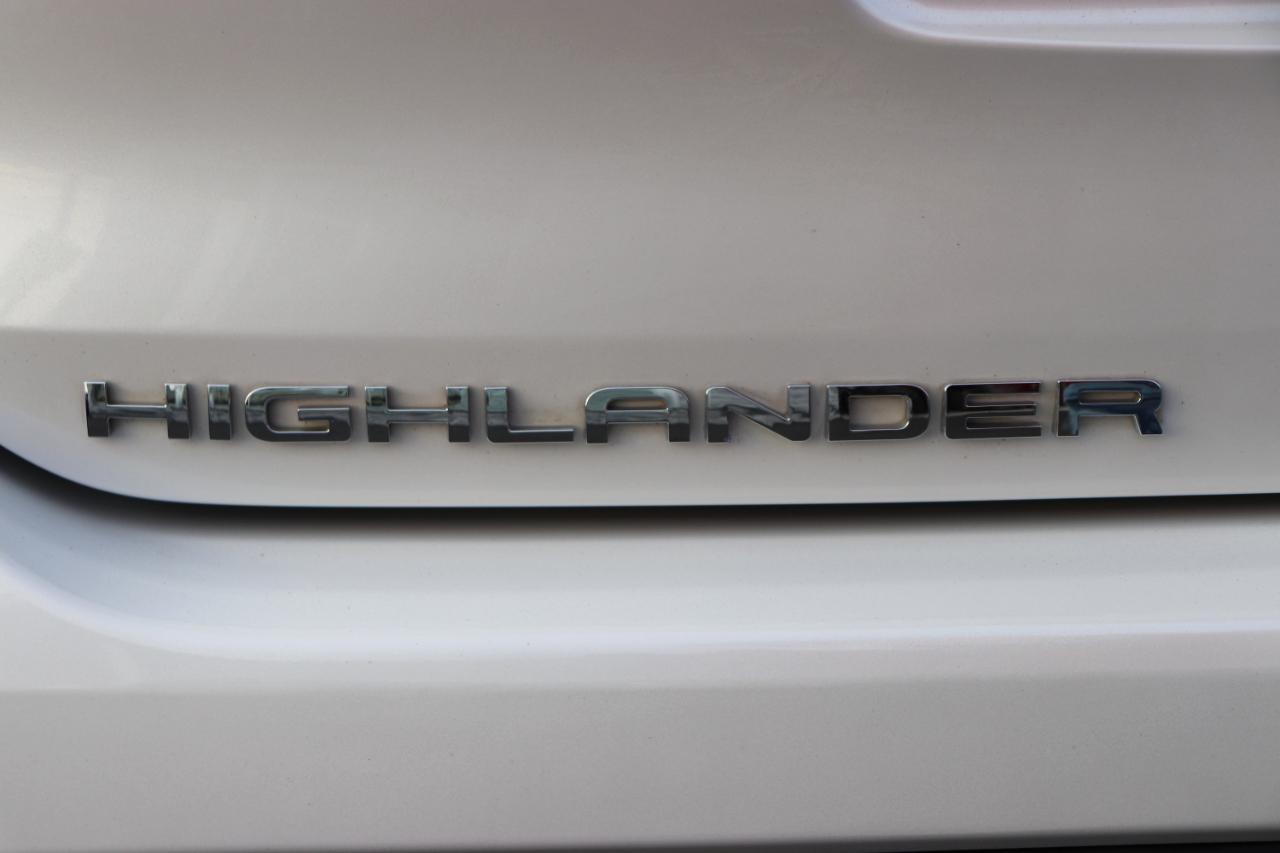 Toyota Highlander XLE AWD (Natl) 2023