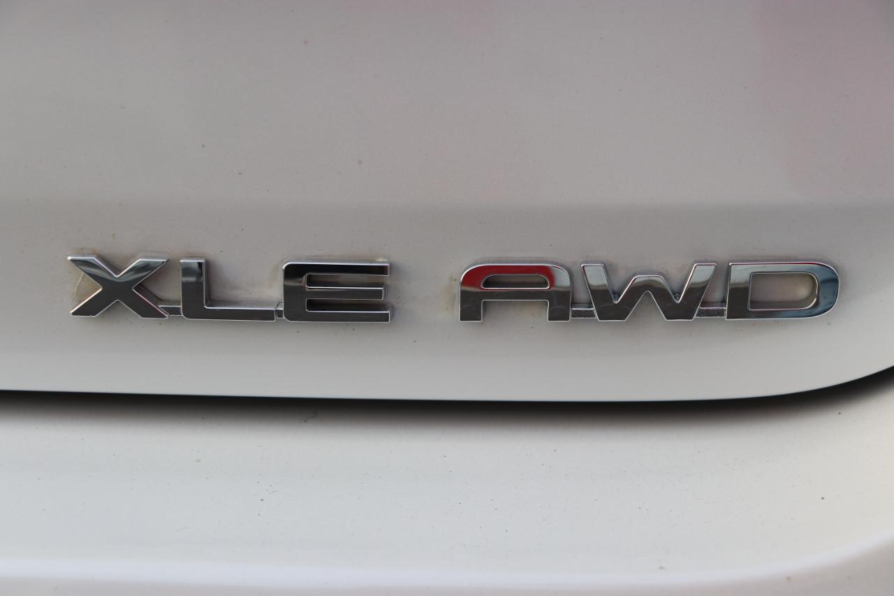 Toyota Highlander XLE AWD (Natl) 2023