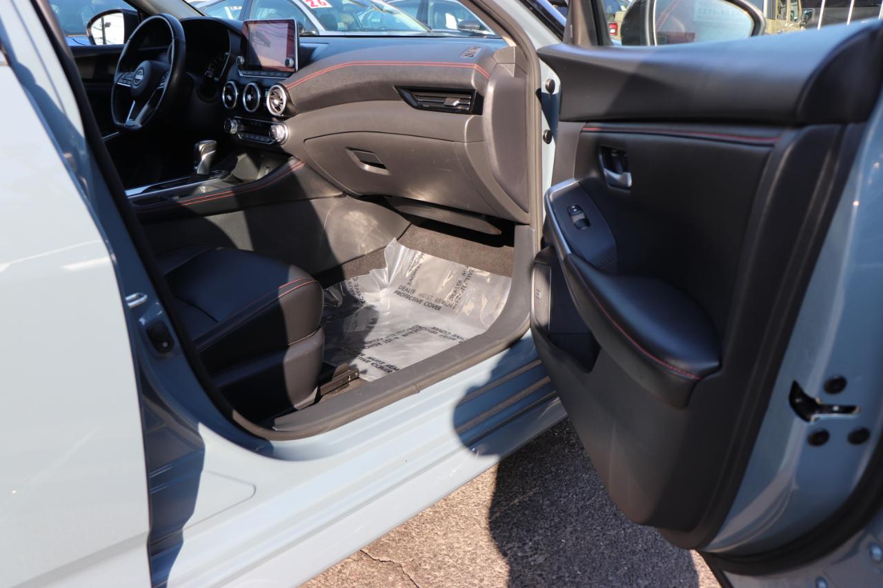 Nissan Sentra SR CVT 2025