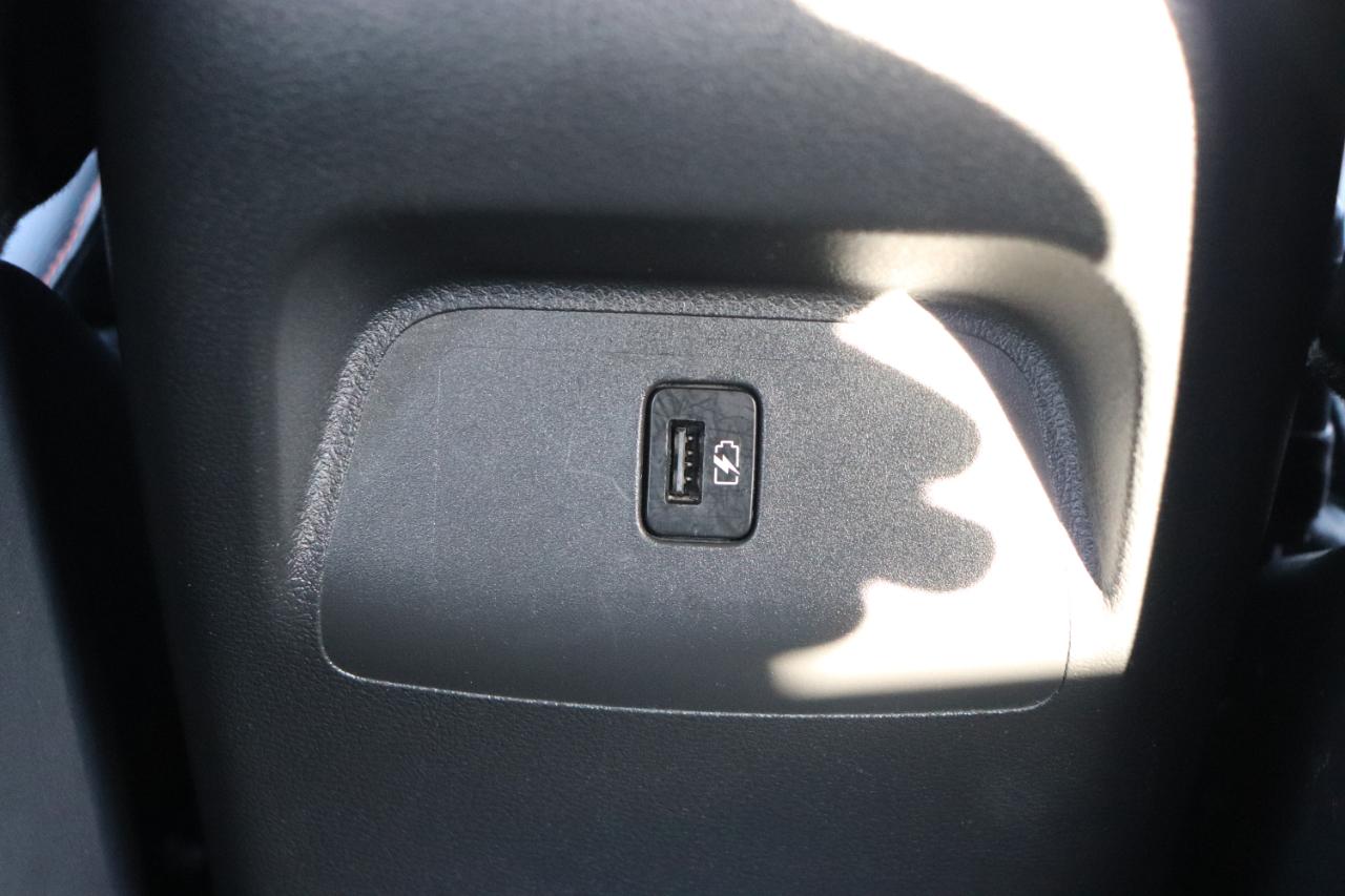 Nissan Sentra SR CVT 2025