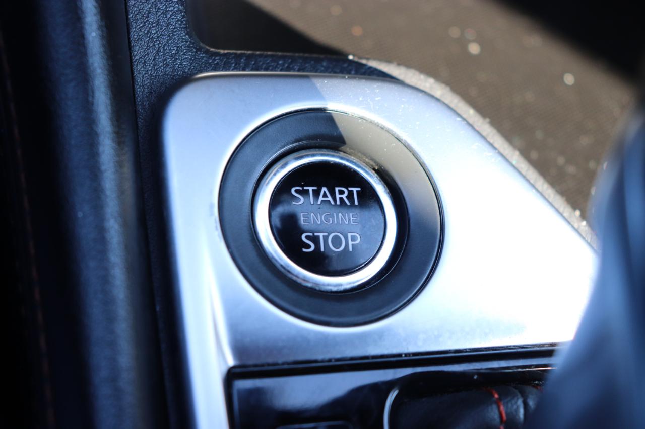 Nissan Sentra SR CVT 2025