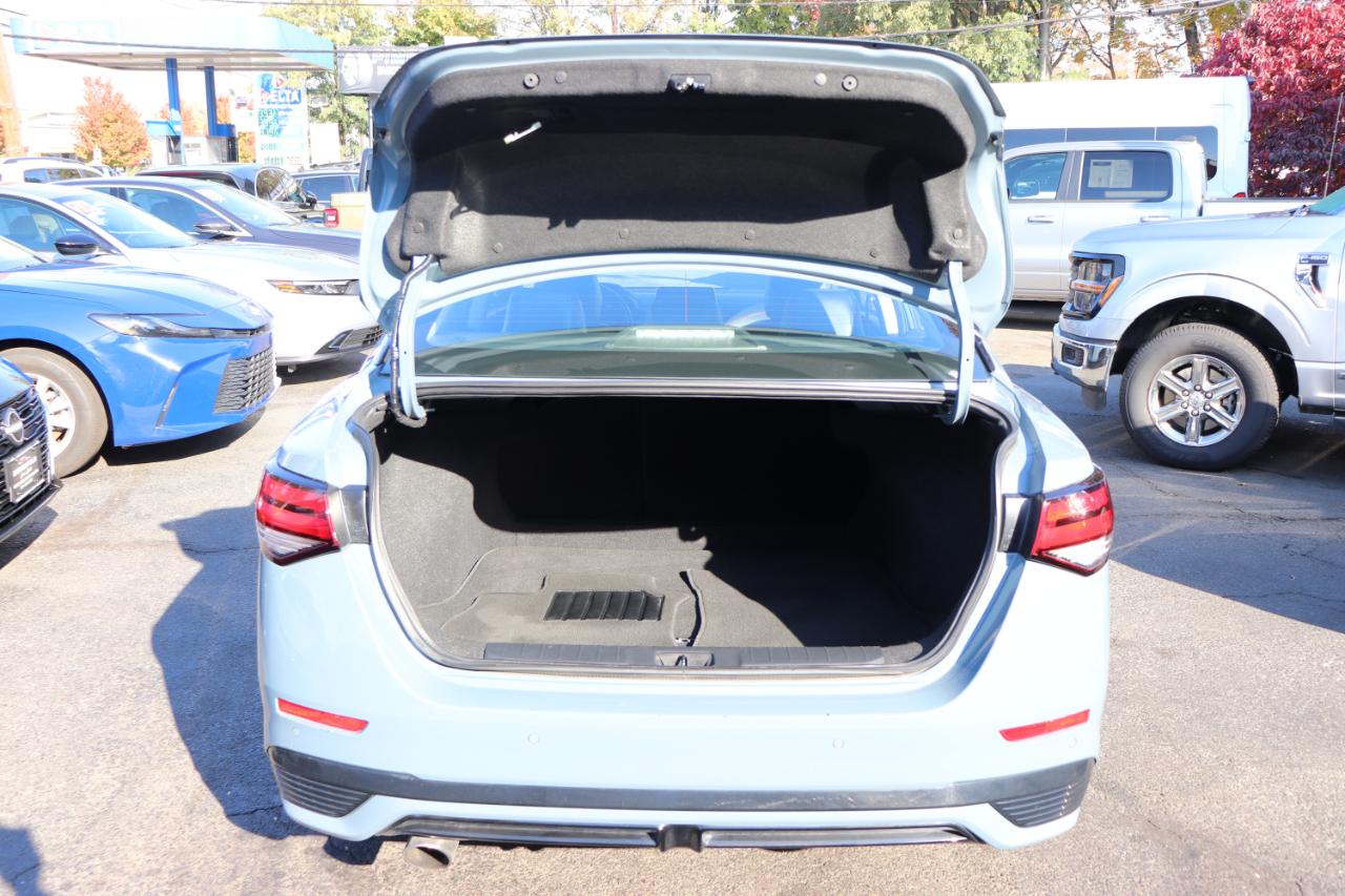 Nissan Sentra SR CVT 2025