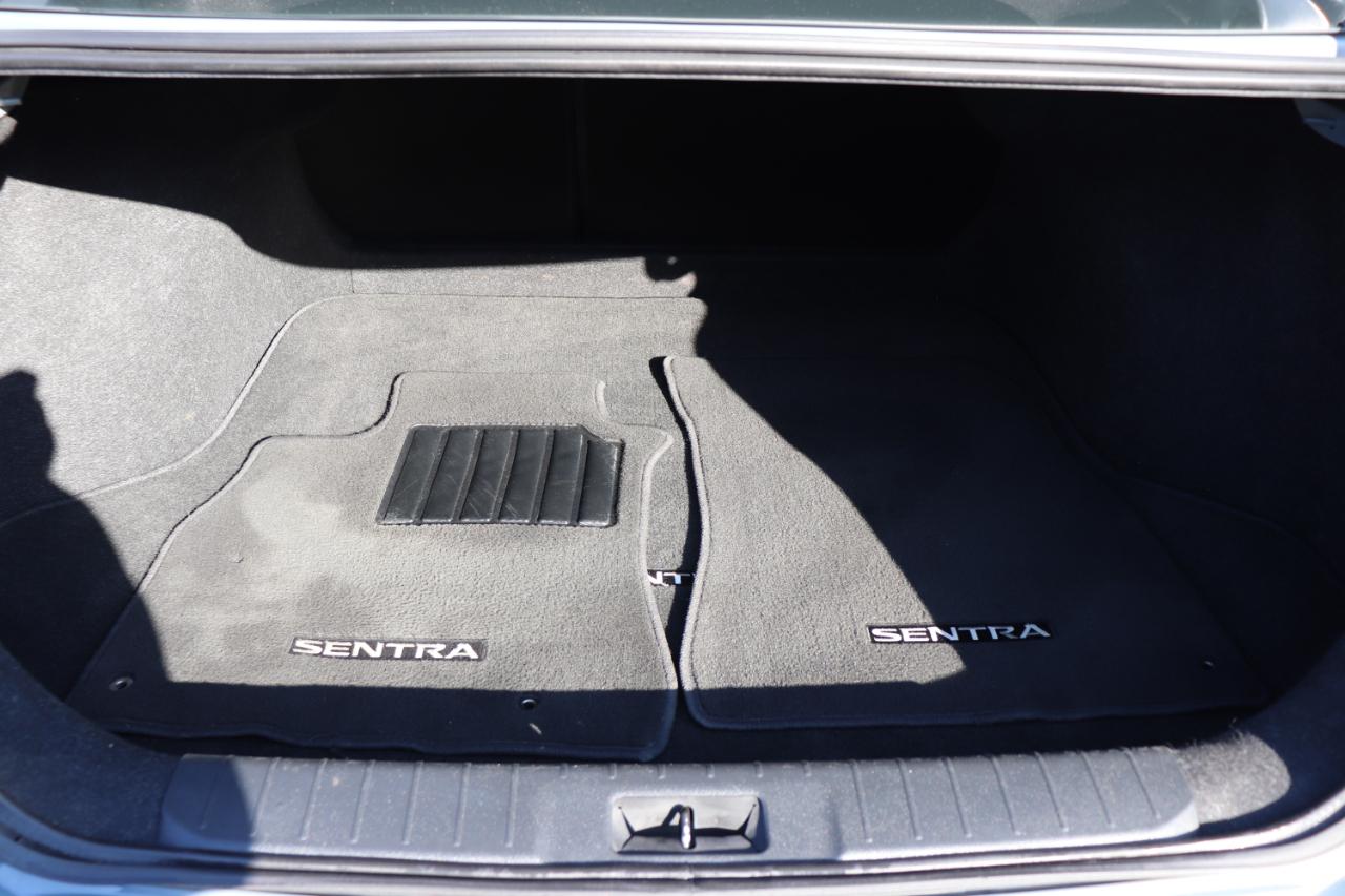 Nissan Sentra SR CVT 2025