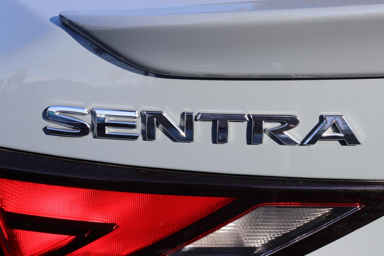Nissan Sentra SR CVT 2025