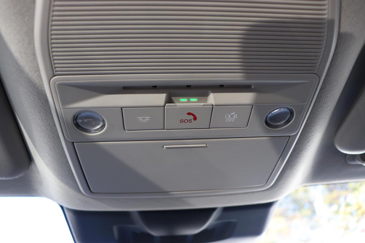 Nissan Sentra SR Sedan *Ltd Avail* 2026
