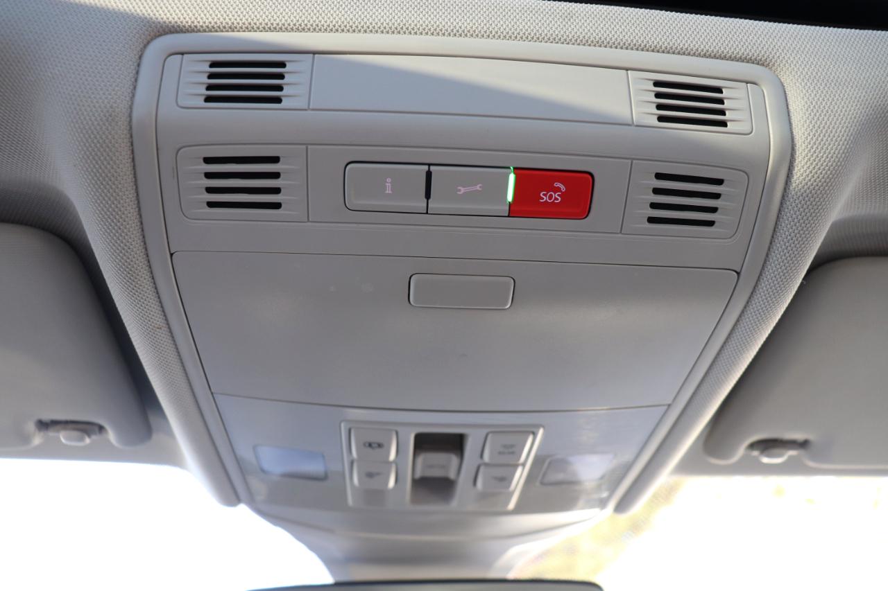 Volkswagen Jetta SE Auto 2025