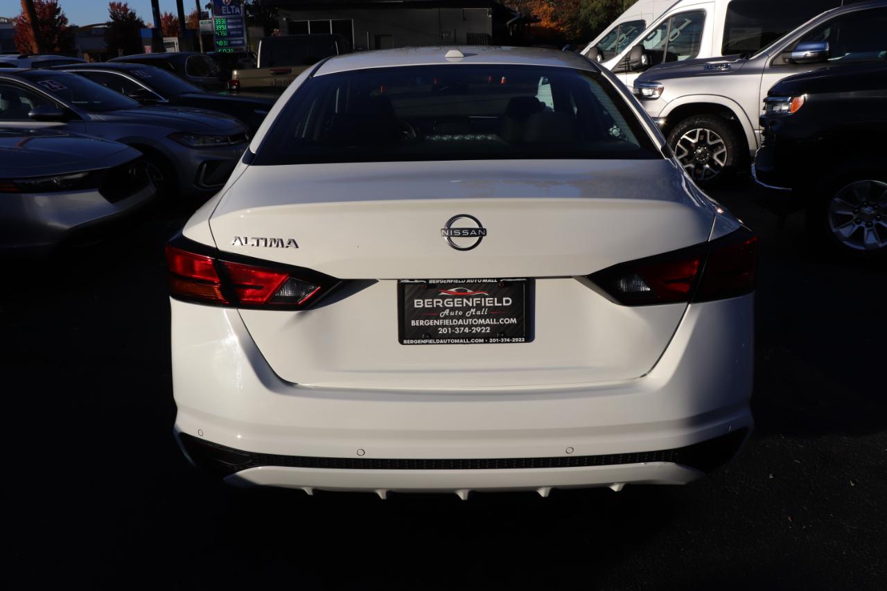 Nissan Altima SV FWD 2025