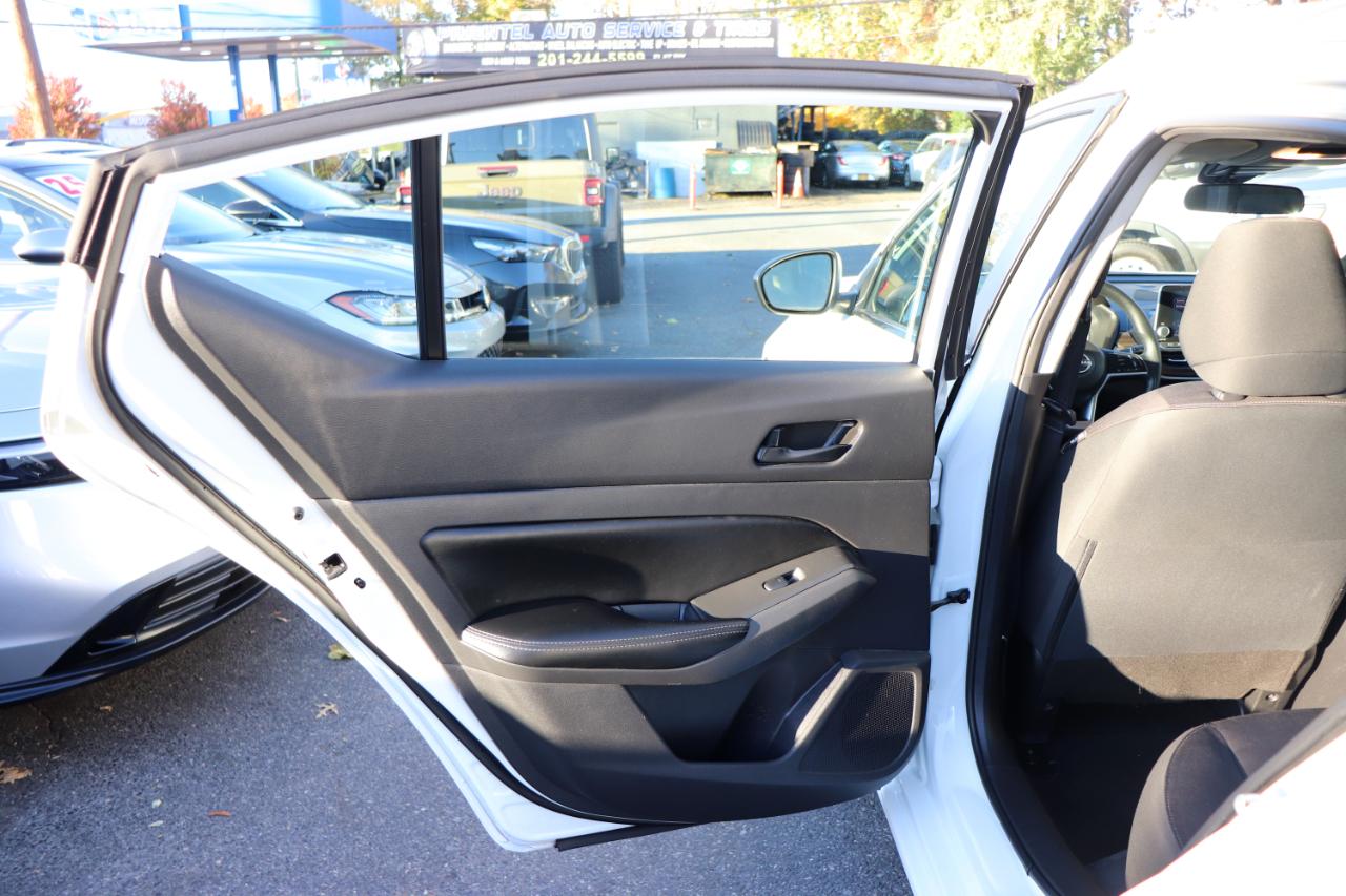 Nissan Altima SV FWD 2025