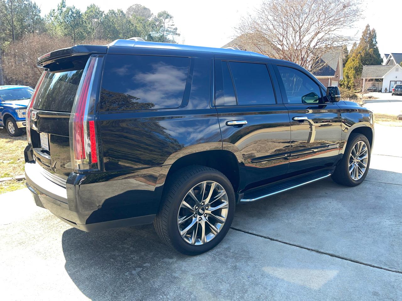 Cadillac Escalade 4WD 4dr Luxury 2020