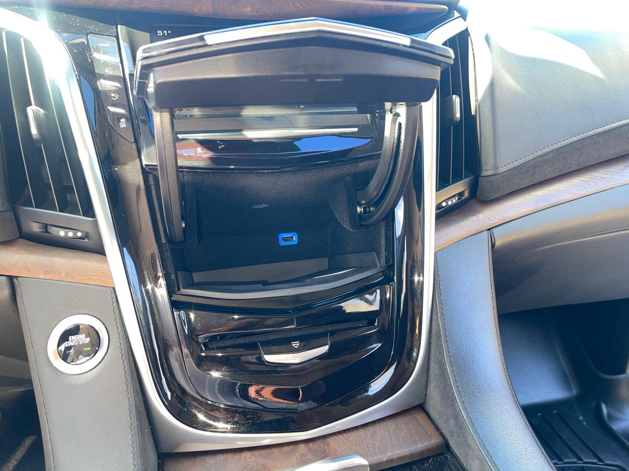 Cadillac Escalade 4WD 4dr Luxury 2020