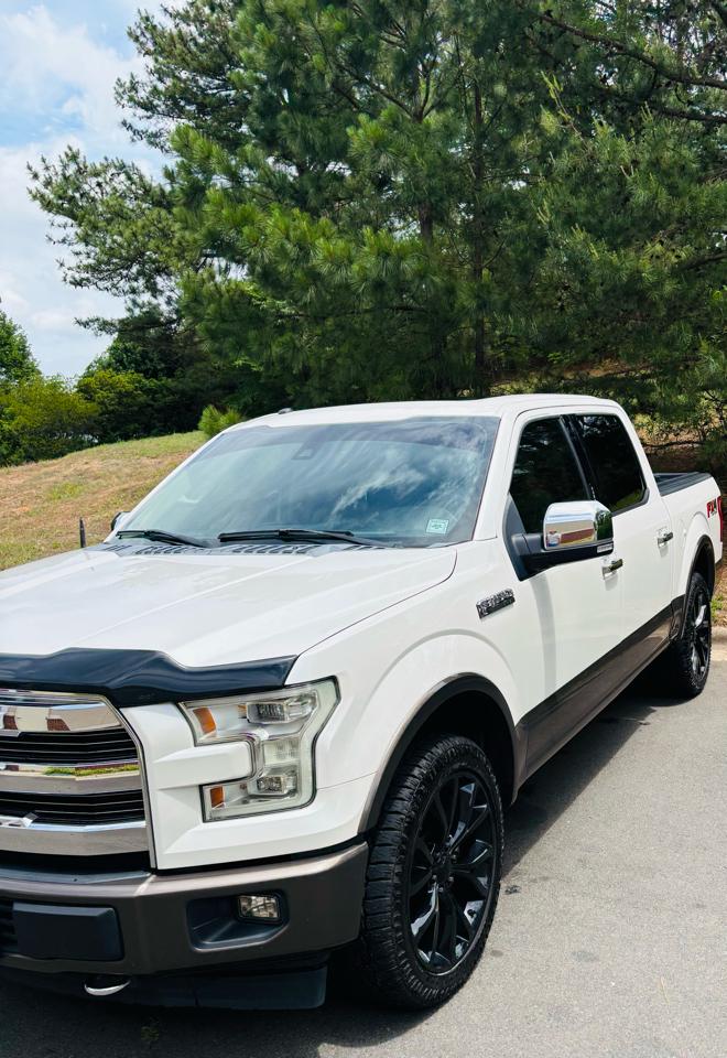 Ford F-150 Lariat SuperCab 5.5-ft 4WD 2017